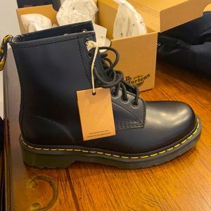 Brand new in box women’s size 8 Dr. Martins